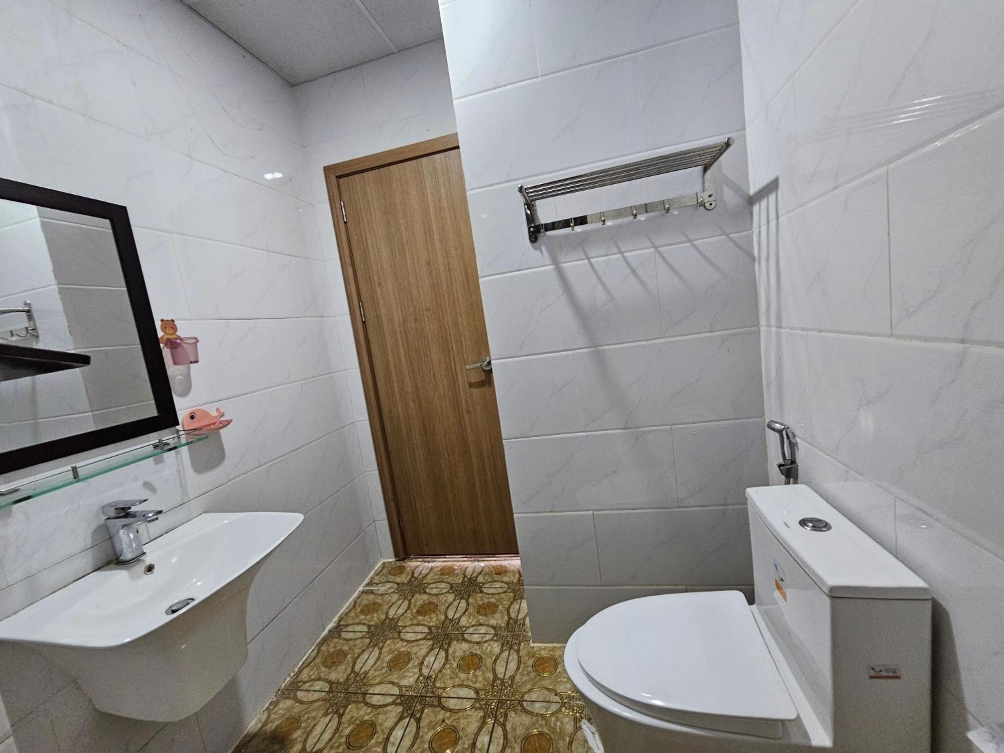 Khách sạn hẻo lánh The Passion Airport 3*