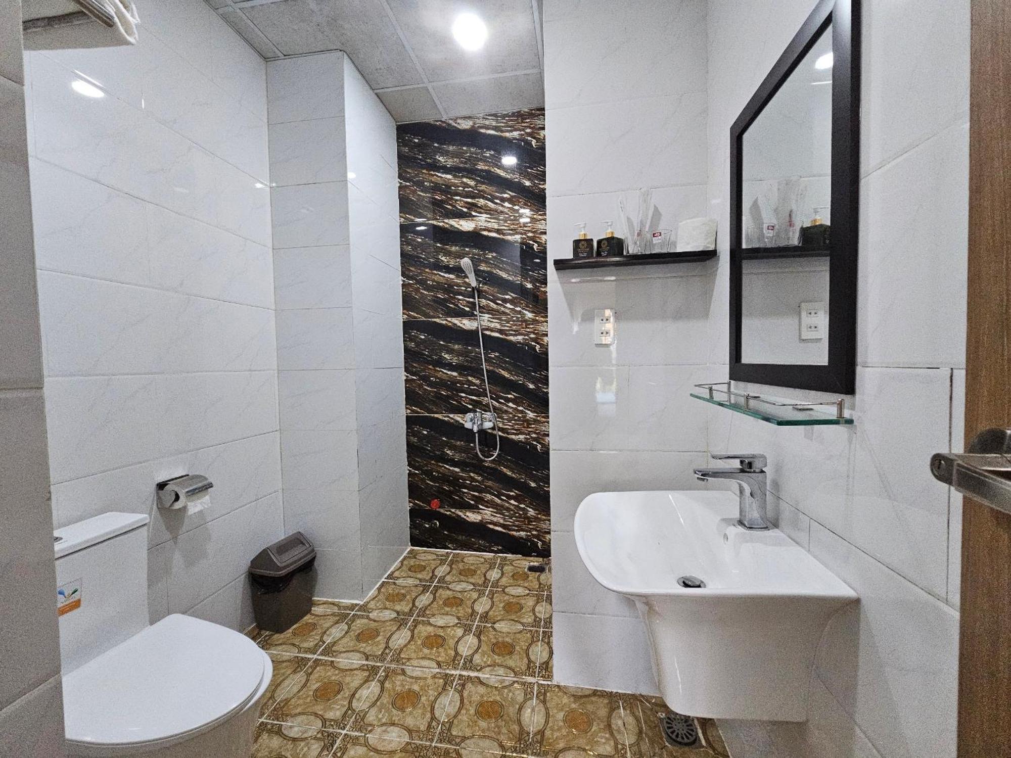 The Passion Airport Khách sạn hẻo lánh 3*