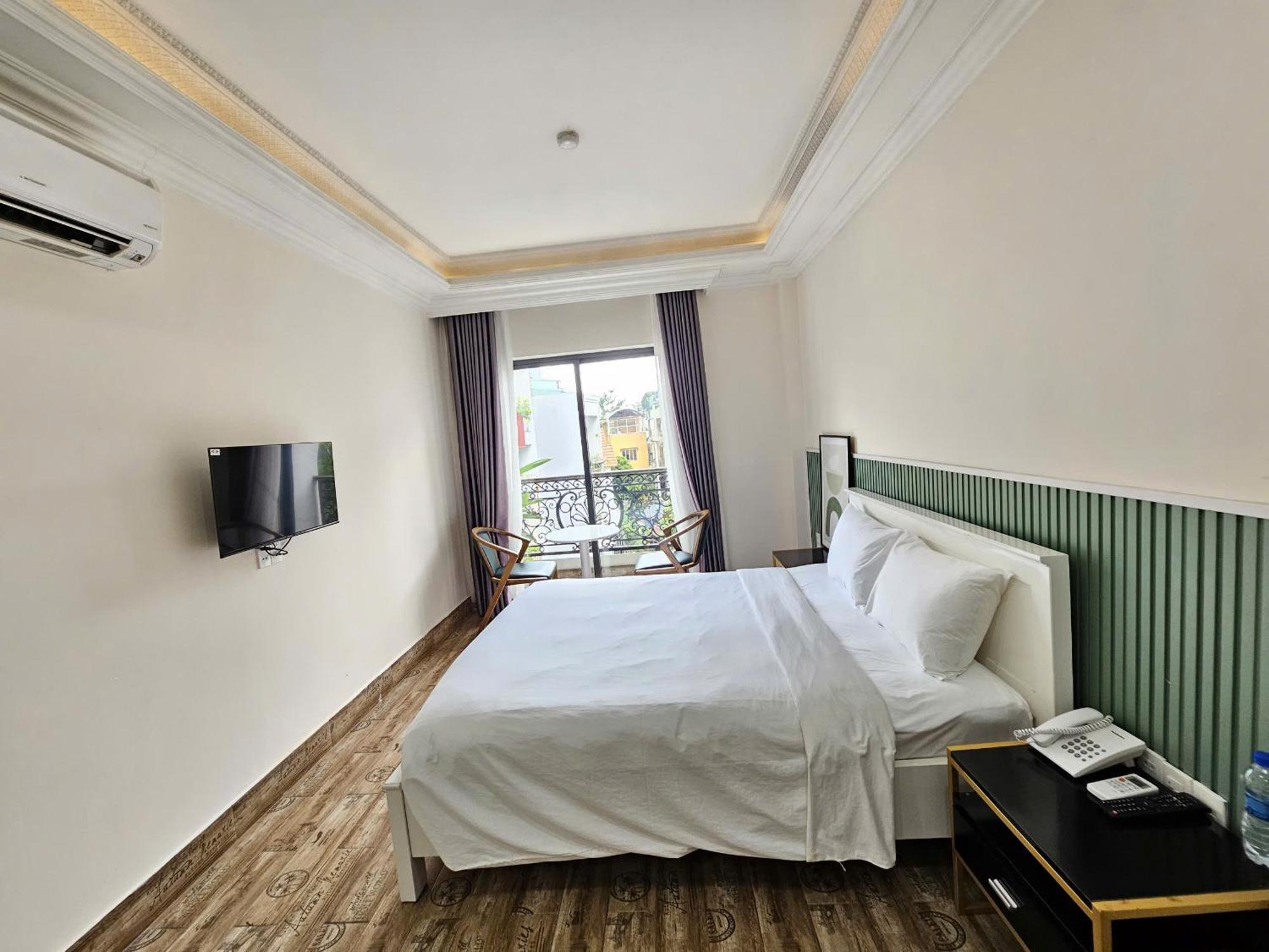 Khách sạn hẻo lánh The Passion Airport 3*